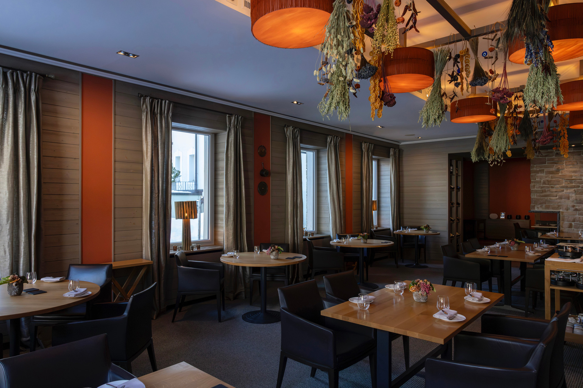 Ya Mama Restaurant Interior im Cresta Palace